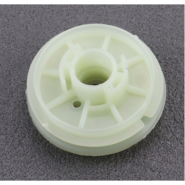 Колесо (шкив) стартера китайской бензопилы 2 зацепа 4300/4500