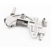 Насос масляный китайской бензопилы 4500/5200