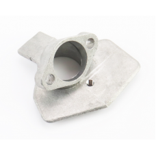 Патрубок воздушного фильтра (алюминий) китайской бензопилы 4300/4500