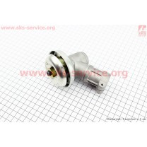 Редуктор нижний 26мм на 4Т-"квадрат" (крепления ножа - гайка)